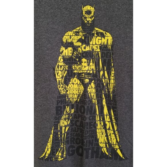 Batman DC Comics Dark Knight T-Shirt  Gray Size M - Picture 1 of 4